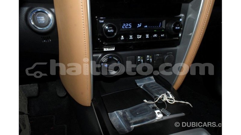 Big with watermark toyota fortuner artibonite import dubai 1670