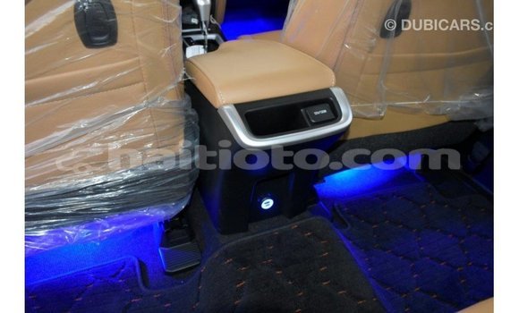 Acheter Import Voiture Toyota Fortuner Blanc à Import - Dubai, Artibonite Acheter Import Voiture Toyota Fortuner Blanc à Import - Dubai, Artibonite