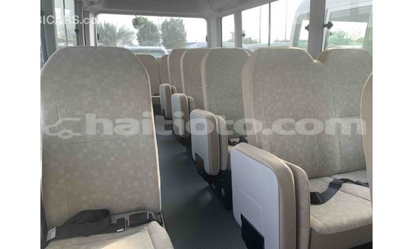Buy Import Toyota Coaster White Car in Import - Dubai in Artibonite Buy Import Toyota Coaster White Car in Import - Dubai in Artibonite