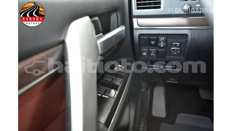 Big with watermark toyota land cruiser artibonite import dubai 1671