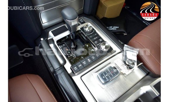 Acheter Import Voiture Toyota Land Cruiser Noir à Import - Dubai, Artibonite Acheter Import Voiture Toyota Land Cruiser Noir à Import - Dubai, Artibonite