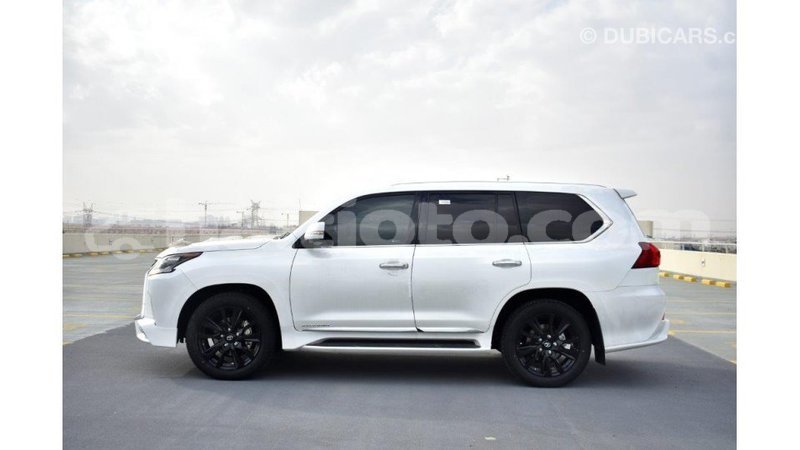 Big with watermark lexus lx artibonite import dubai 1673