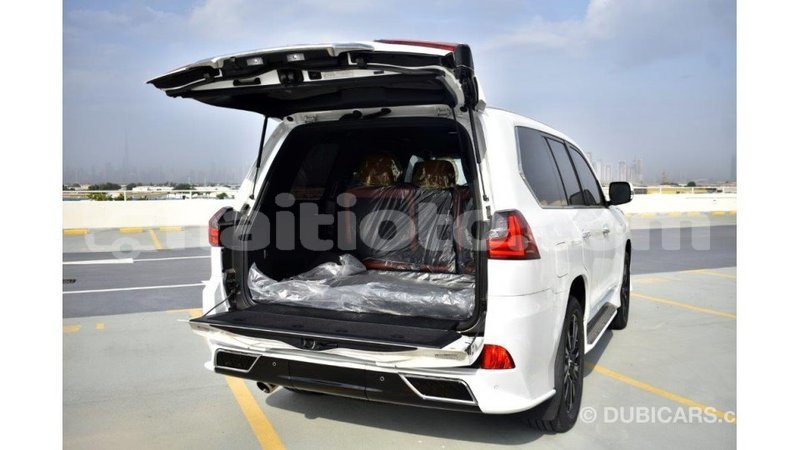 Big with watermark lexus lx artibonite import dubai 1673