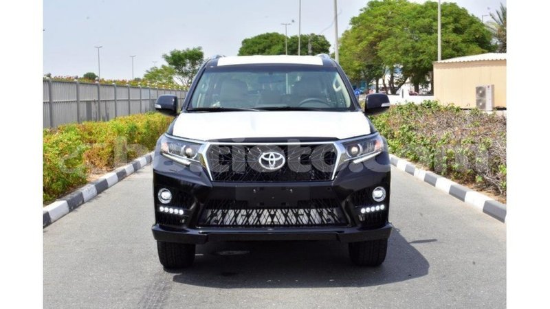 Big with watermark toyota prado artibonite import dubai 1674