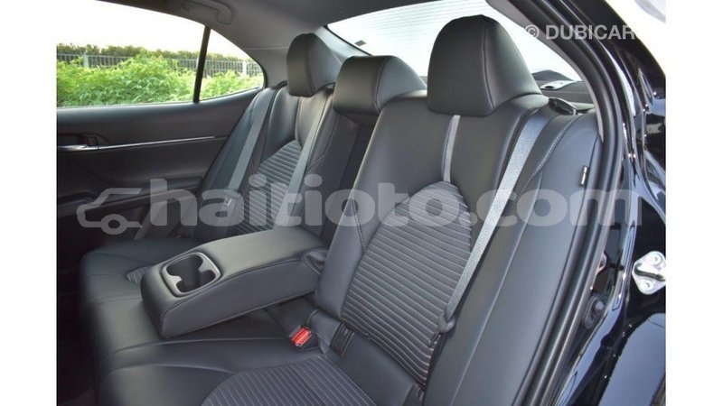 Big with watermark toyota camry artibonite import dubai 1676