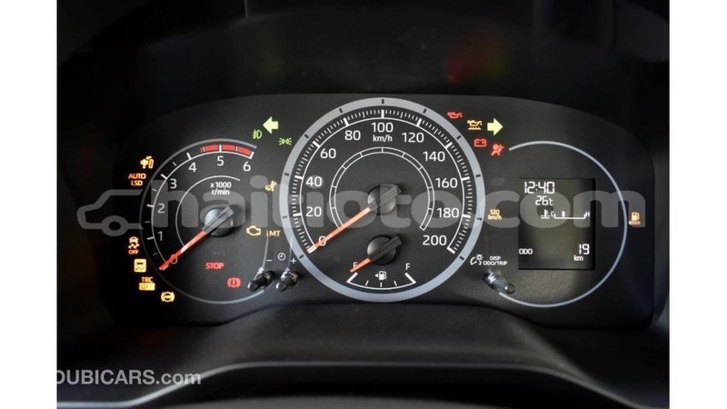 Big with watermark toyota hiace artibonite import dubai 1680