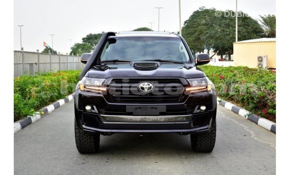 Acheter Import Voiture Toyota Land Cruiser Noir à Import - Dubai, Artibonite Acheter Import Voiture Toyota Land Cruiser Noir à Import - Dubai, Artibonite