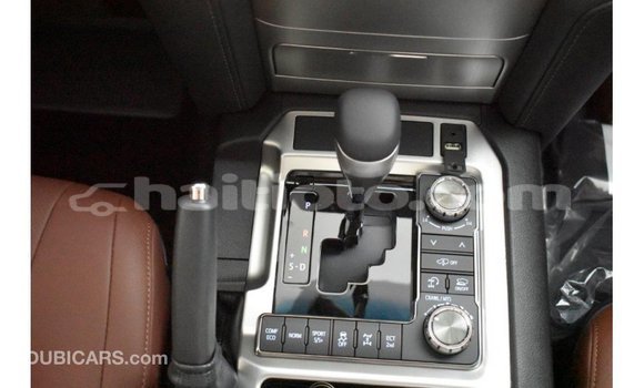 Acheter Import Voiture Toyota Land Cruiser Autre à Import - Dubai, Artibonite Acheter Import Voiture Toyota Land Cruiser Autre à Import - Dubai, Artibonite