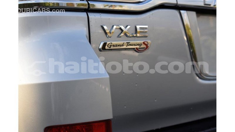 Big with watermark toyota land cruiser artibonite import dubai 1684