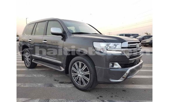 Acheter Import Voiture Toyota Land Cruiser Autre à Import - Dubai, Artibonite Acheter Import Voiture Toyota Land Cruiser Autre à Import - Dubai, Artibonite