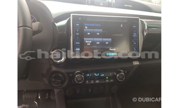 Acheter Import Voiture Toyota Hilux Autre à Import - Dubai, Artibonite Acheter Import Voiture Toyota Hilux Autre à Import - Dubai, Artibonite