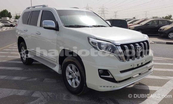 Acheter Import Voiture Toyota Prado Blanc à Import - Dubai, Artibonite Acheter Import Voiture Toyota Prado Blanc à Import - Dubai, Artibonite