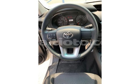 Buy Import Toyota Hilux White Car in Import - Dubai in Artibonite Buy Import Toyota Hilux White Car in Import - Dubai in Artibonite