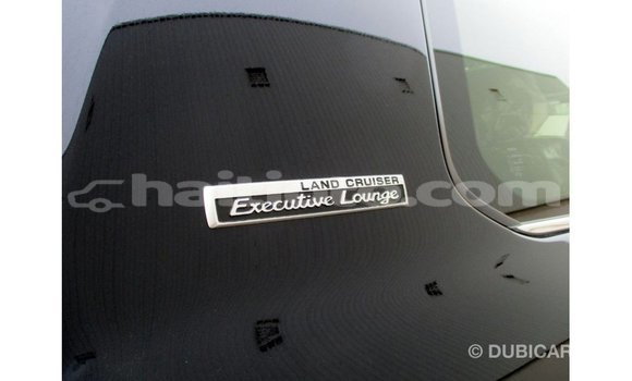 Buy Import Toyota Land Cruiser Black Car in Import - Dubai in Artibonite Buy Import Toyota Land Cruiser Black Car in Import - Dubai in Artibonite