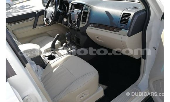 Buy Import Mitsubishi Pajero White Car in Import - Dubai in Artibonite Buy Import Mitsubishi Pajero White Car in Import - Dubai in Artibonite