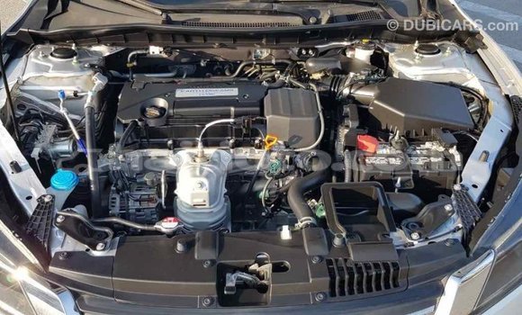 Acheter Import Voiture Honda Accord Autre à Import - Dubai, Artibonite Acheter Import Voiture Honda Accord Autre à Import - Dubai, Artibonite