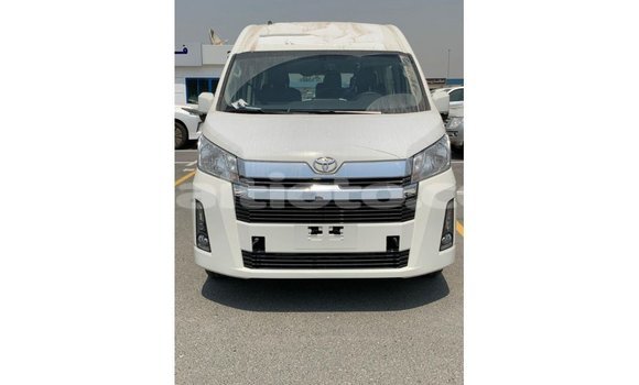 Buy Import Toyota Hiace White Car in Import - Dubai in Artibonite Buy Import Toyota Hiace White Car in Import - Dubai in Artibonite