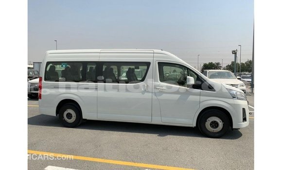 Buy Import Toyota Hiace White Car in Import - Dubai in Artibonite Buy Import Toyota Hiace White Car in Import - Dubai in Artibonite