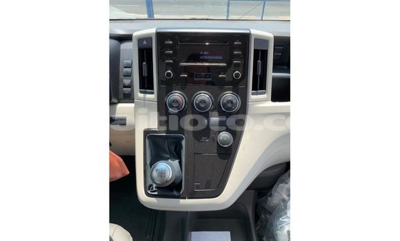 Buy Import Toyota Hiace White Car in Import - Dubai in Artibonite Buy Import Toyota Hiace White Car in Import - Dubai in Artibonite