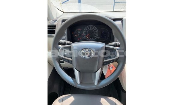 Buy Import Toyota Hiace White Car in Import - Dubai in Artibonite Buy Import Toyota Hiace White Car in Import - Dubai in Artibonite