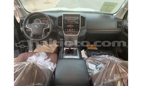 Buy Import Toyota Land Cruiser Black Car in Import - Dubai in Artibonite Buy Import Toyota Land Cruiser Black Car in Import - Dubai in Artibonite