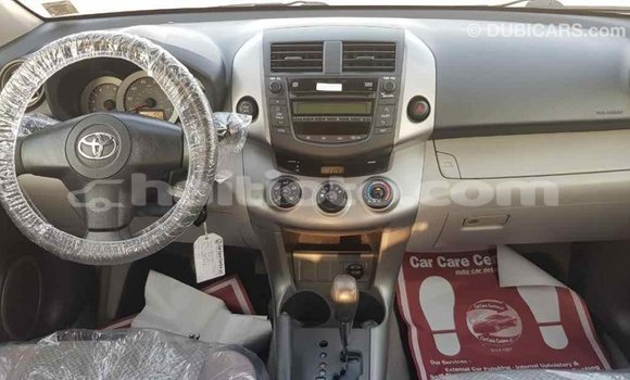 Acheter Import Voiture Toyota RAV4 Autre à Import - Dubai, Artibonite Acheter Import Voiture Toyota RAV4 Autre à Import - Dubai, Artibonite