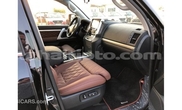 Buy Import Toyota Land Cruiser Black Car in Import - Dubai in Artibonite Buy Import Toyota Land Cruiser Black Car in Import - Dubai in Artibonite