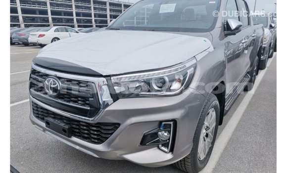 Buy Import Toyota Hilux Brown Car in Import - Dubai in Artibonite Buy Import Toyota Hilux Brown Car in Import - Dubai in Artibonite
