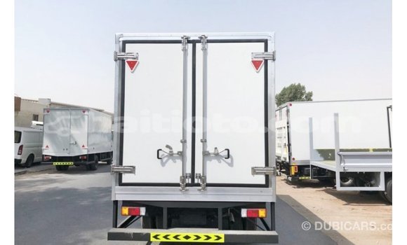 Acheter Import Utilitaire Hino 300 Series Blanc à Import - Dubai, Artibonite Acheter Import Utilitaire Hino 300 Series Blanc à Import - Dubai, Artibonite