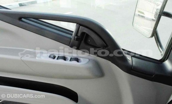 Acheter Import Voiture Mitsubishi i Blanc à Import - Dubai, Artibonite Acheter Import Voiture Mitsubishi i Blanc à Import - Dubai, Artibonite