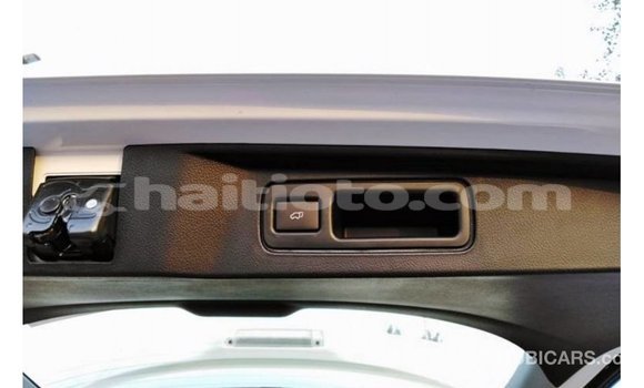 Buy Import Toyota Fortuner White Car in Import - Dubai in Artibonite Buy Import Toyota Fortuner White Car in Import - Dubai in Artibonite