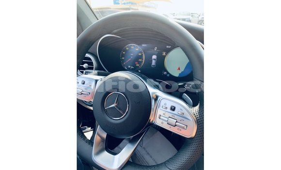Acheter Import Voiture Mercedes-Benz GLC Noir à Import - Dubai, Artibonite Acheter Import Voiture Mercedes-Benz GLC Noir à Import - Dubai, Artibonite