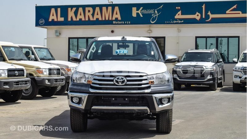 Big with watermark toyota hilux artibonite import dubai 1741