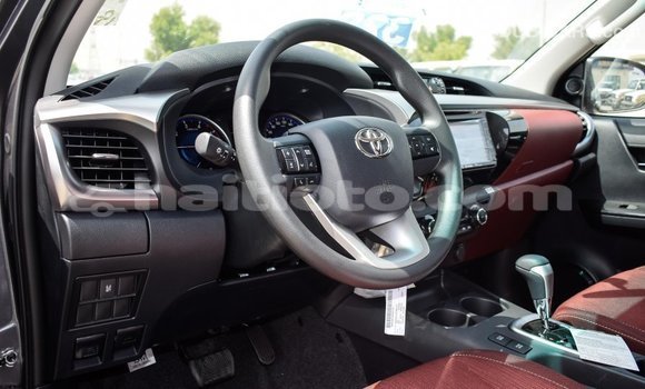 Acheter Import Voiture Toyota Hilux Autre à Import - Dubai, Artibonite Acheter Import Voiture Toyota Hilux Autre à Import - Dubai, Artibonite