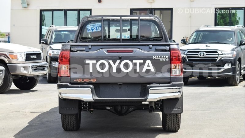 Big with watermark toyota hilux artibonite import dubai 1741