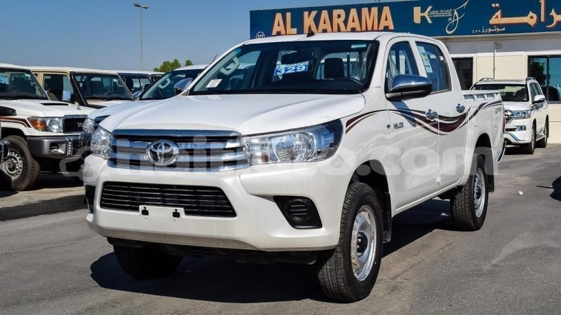 Big with watermark toyota hilux artibonite import dubai 1745