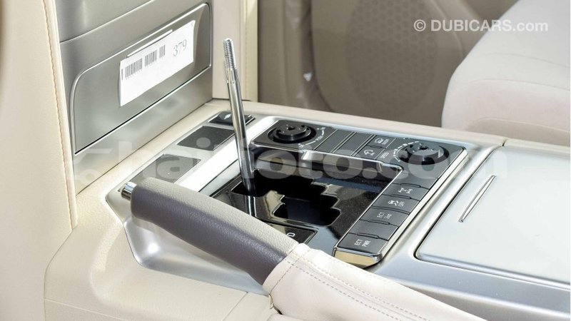 Big with watermark toyota land cruiser artibonite import dubai 1748