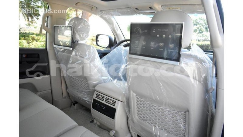 Big with watermark toyota land cruiser artibonite import dubai 1755