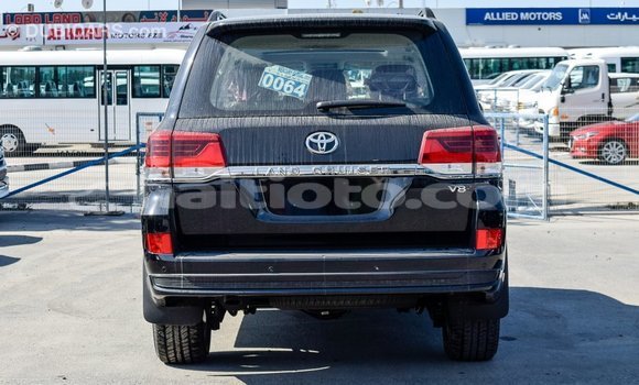 Acheter Import Voiture Toyota Land Cruiser Noir à Import - Dubai, Artibonite Acheter Import Voiture Toyota Land Cruiser Noir à Import - Dubai, Artibonite