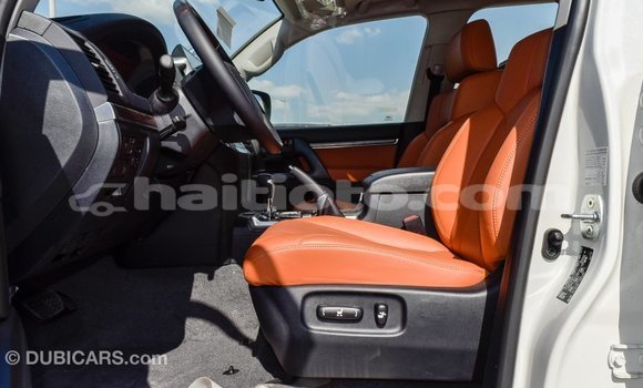 Acheter Import Voiture Toyota Land Cruiser Blanc à Import - Dubai, Artibonite Acheter Import Voiture Toyota Land Cruiser Blanc à Import - Dubai, Artibonite