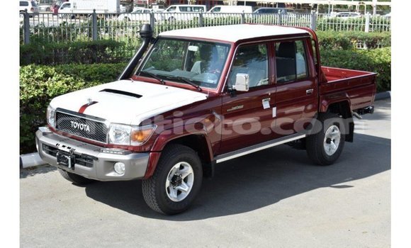 Acheter Import Voiture Toyota Land Cruiser Rouge à Import - Dubai, Artibonite Acheter Import Voiture Toyota Land Cruiser Rouge à Import - Dubai, Artibonite