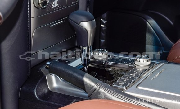 Acheter Import Voiture Toyota Land Cruiser Noir à Import - Dubai, Artibonite Acheter Import Voiture Toyota Land Cruiser Noir à Import - Dubai, Artibonite
