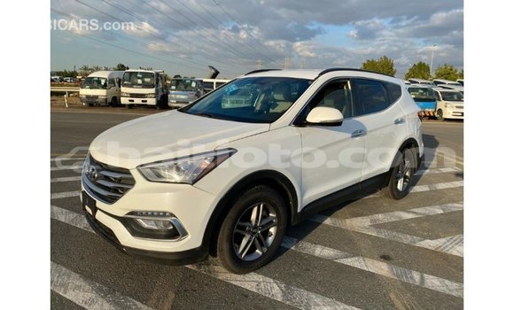 Acheter Import Voiture Hyundai Santa Fe Blanc à Import - Dubai, Artibonite Acheter Import Voiture Hyundai Santa Fe Blanc à Import - Dubai, Artibonite