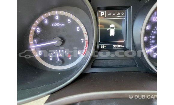 Acheter Import Voiture Hyundai Santa Fe Blanc à Import - Dubai, Artibonite Acheter Import Voiture Hyundai Santa Fe Blanc à Import - Dubai, Artibonite