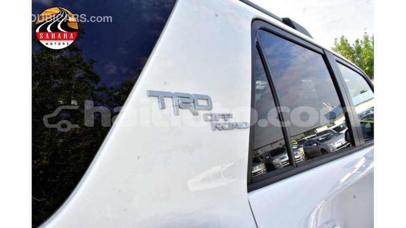 Big with watermark toyota 4runner artibonite import dubai 1778