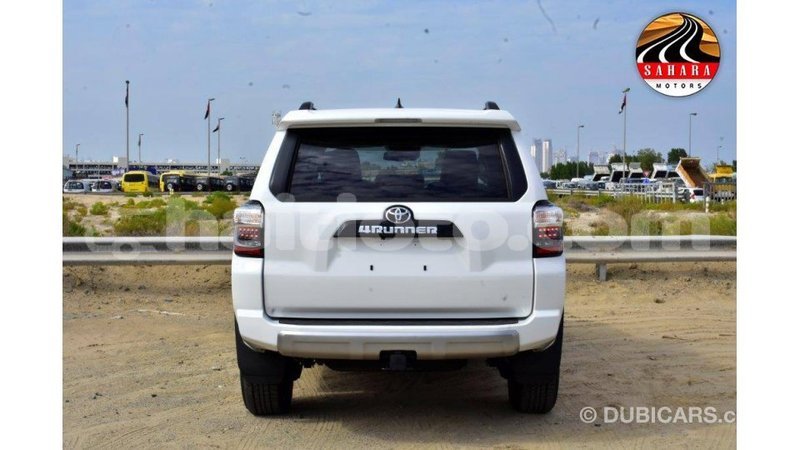 Big with watermark toyota 4runner artibonite import dubai 1778