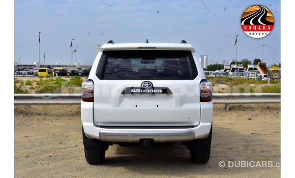 Acheter Import Voiture Toyota 4Runner Blanc à Import - Dubai, Artibonite Acheter Import Voiture Toyota 4Runner Blanc à Import - Dubai, Artibonite