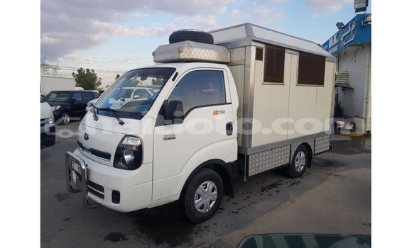 Acheter Import Voiture Kia Rio Blanc à Import - Dubai, Artibonite Acheter Import Voiture Kia Rio Blanc à Import - Dubai, Artibonite