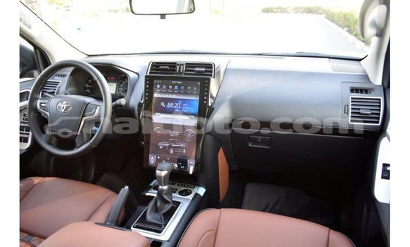 Acheter Import Voiture Toyota Prado Noir à Import - Dubai, Artibonite Acheter Import Voiture Toyota Prado Noir à Import - Dubai, Artibonite