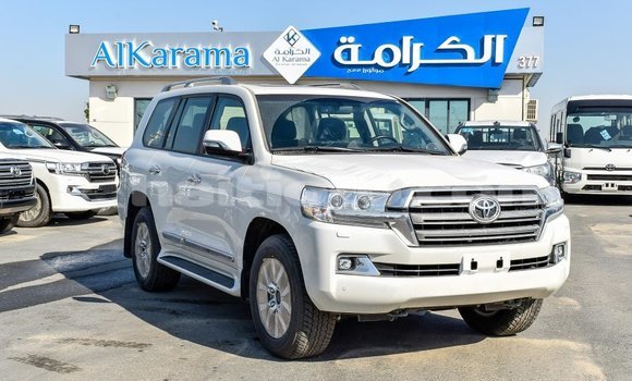 Acheter Import Voiture Toyota Land Cruiser Blanc à Import - Dubai, Artibonite Acheter Import Voiture Toyota Land Cruiser Blanc à Import - Dubai, Artibonite